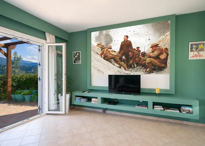 Cinema Themed House In * Argostoli (Kefalonia)