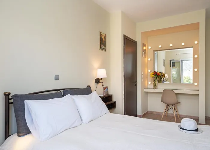 Cinema Themed House In * Argostoli (Kefalonia)