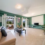 Holiday home Cinema Themed House In *