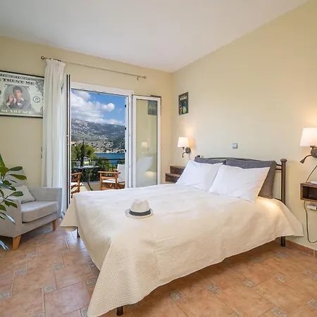 Ferienhaus Cinema Themed House In Argostoli (Kefalonia)